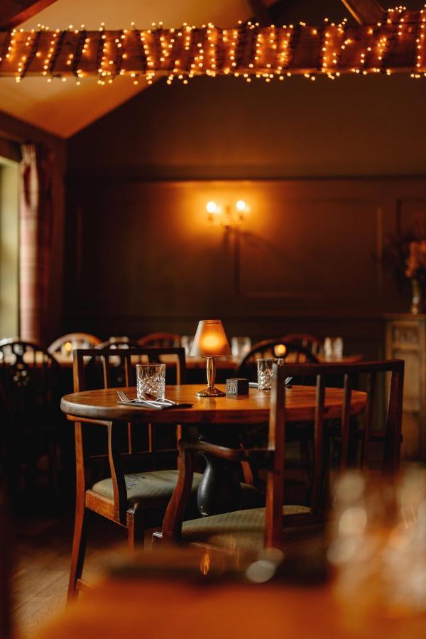 Wheatacre White Lion Hotel Burgh Saint Peter Buitenkant foto